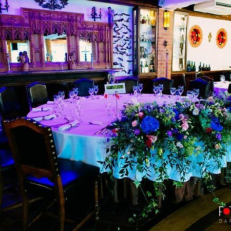 Dwor Chotynia Hotel Luaran gambar